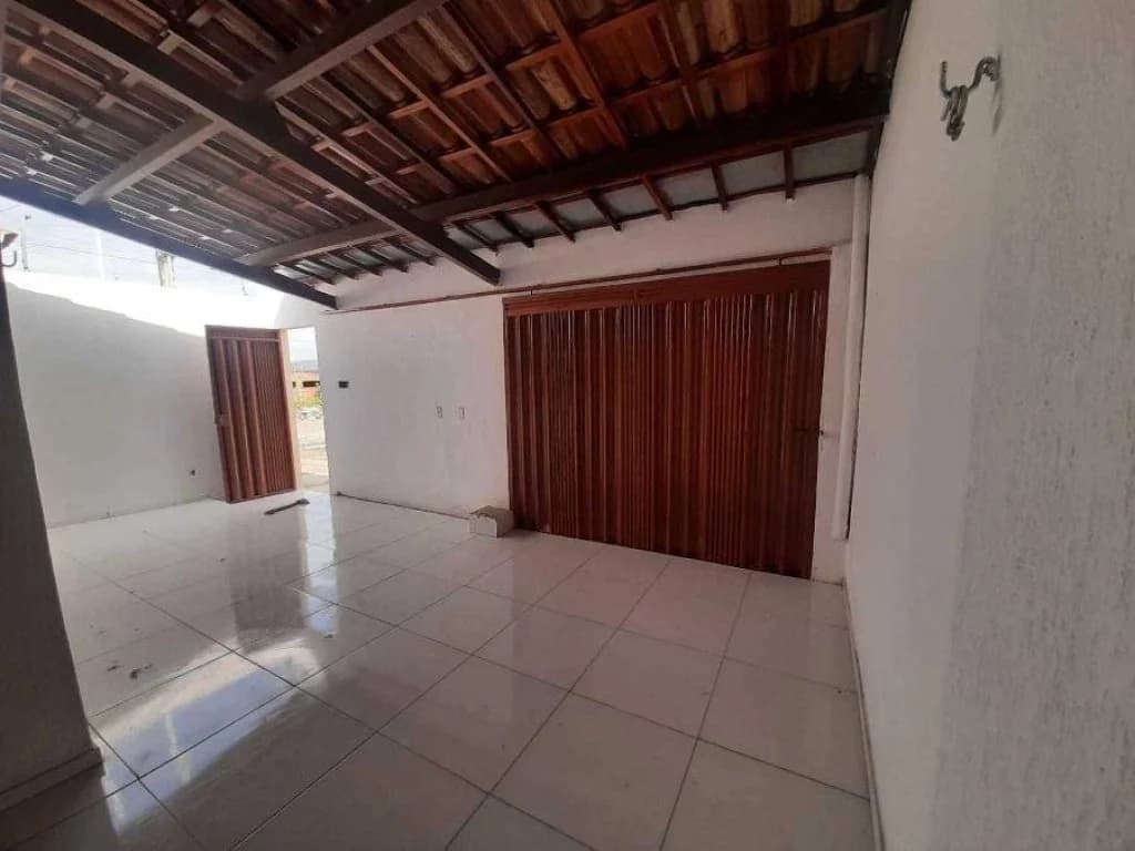 Foto 7 de 27: Casa em leilão em Juazeiro Do Norte - CE, bairro Aeroporto — Casa, Padrão, 0 Vaga(S) de Garagem