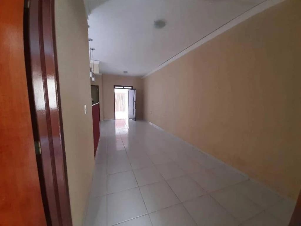 Foto 10 de 27: Casa em leilão em Juazeiro Do Norte - CE, bairro Aeroporto — Casa, Padrão, 0 Vaga(S) de Garagem