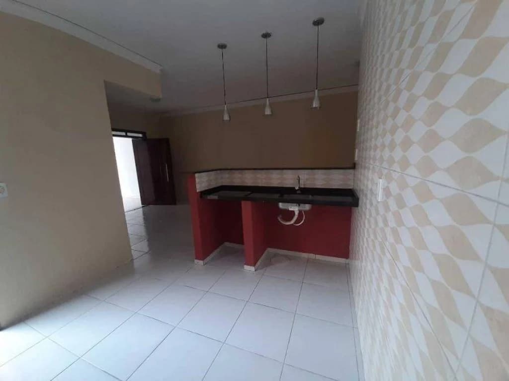 Foto 8 de 27: Casa em leilão em Juazeiro Do Norte - CE, bairro Aeroporto — Casa, Padrão, 0 Vaga(S) de Garagem