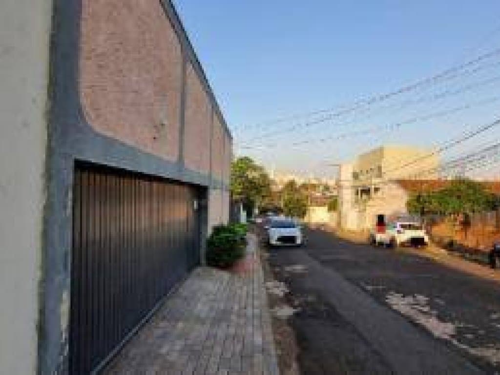 Foto 12 de 19: Casa em leilão em Campo Grande - MS, bairro Vila Bandeirantes — Casa, Padrão, 0 Vaga(S) de Garagem