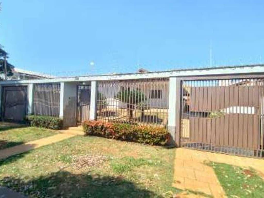 Foto 4 de 19: Casa em leilão em Campo Grande - MS, bairro Vila Bandeirantes — Casa, Padrão, 0 Vaga(S) de Garagem