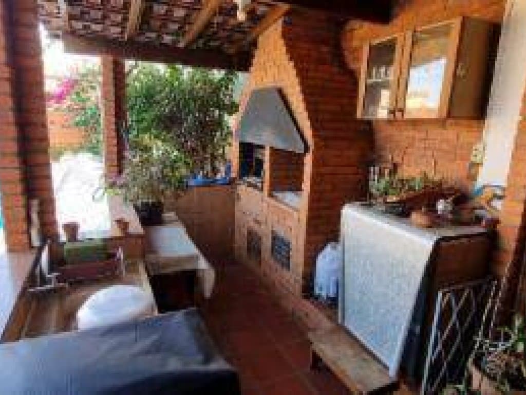 Foto 14 de 19: Casa em leilão em Campo Grande - MS, bairro Vila Bandeirantes — Casa, Padrão, 0 Vaga(S) de Garagem