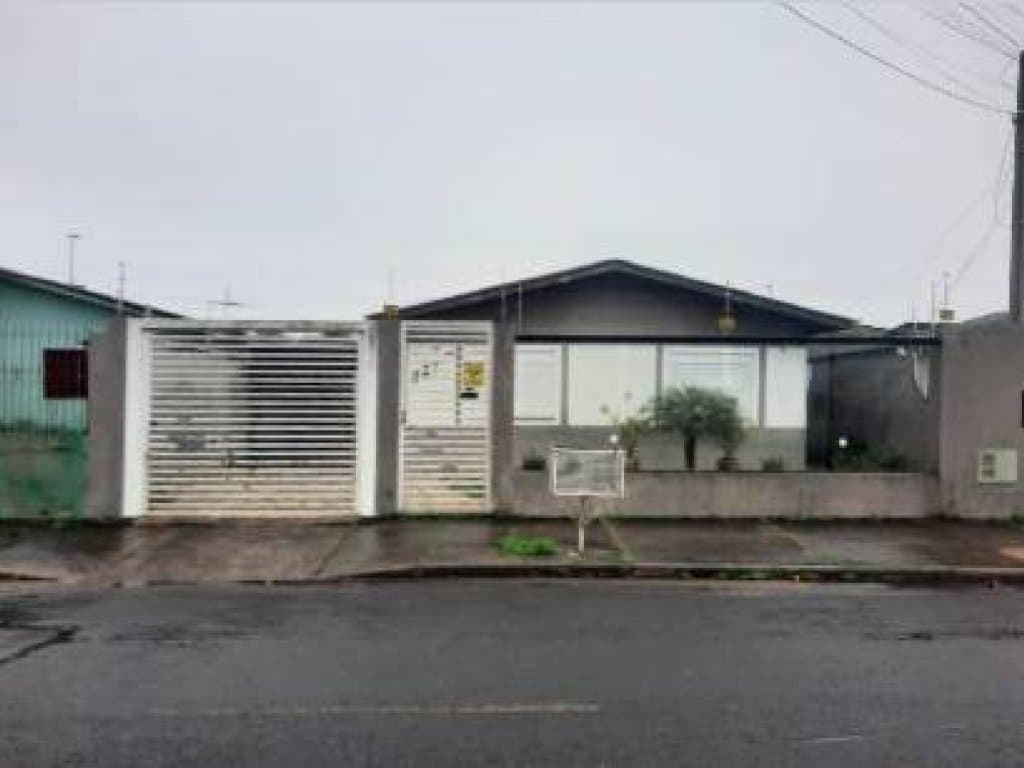 Foto 1 de 4: Casa em leilão em Esteio - RS, bairro Santo Inacio — Casa, Padrão, 0 Vaga(S) de Garagem