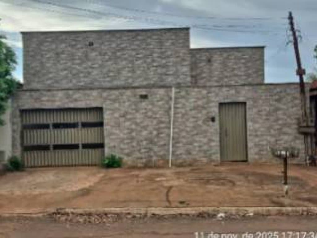 Foto 1 de 3: Casa em leilão em Iporá - GO, bairro Vila Brasilia — Casa, Padrão, 2 Vaga(S) de Garagem