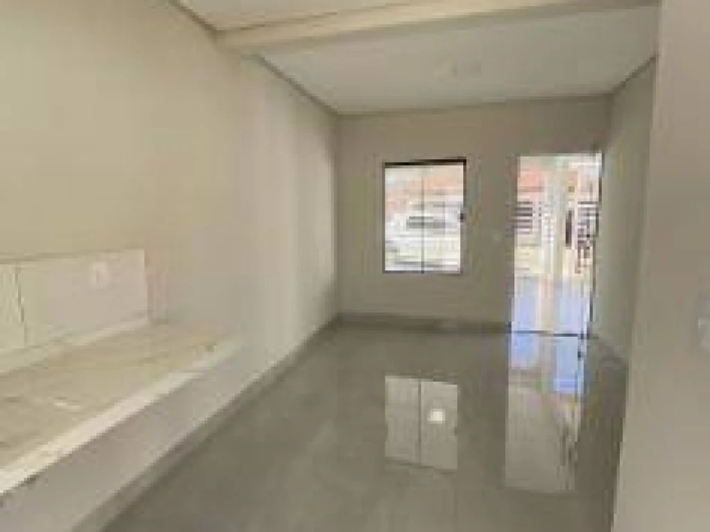 Foto 3 de 12: Casa em leilão em Rondonópolis - MT, bairro Jardim Atlântico — Casa, Padrão, 2 Vaga(S) de Garagem