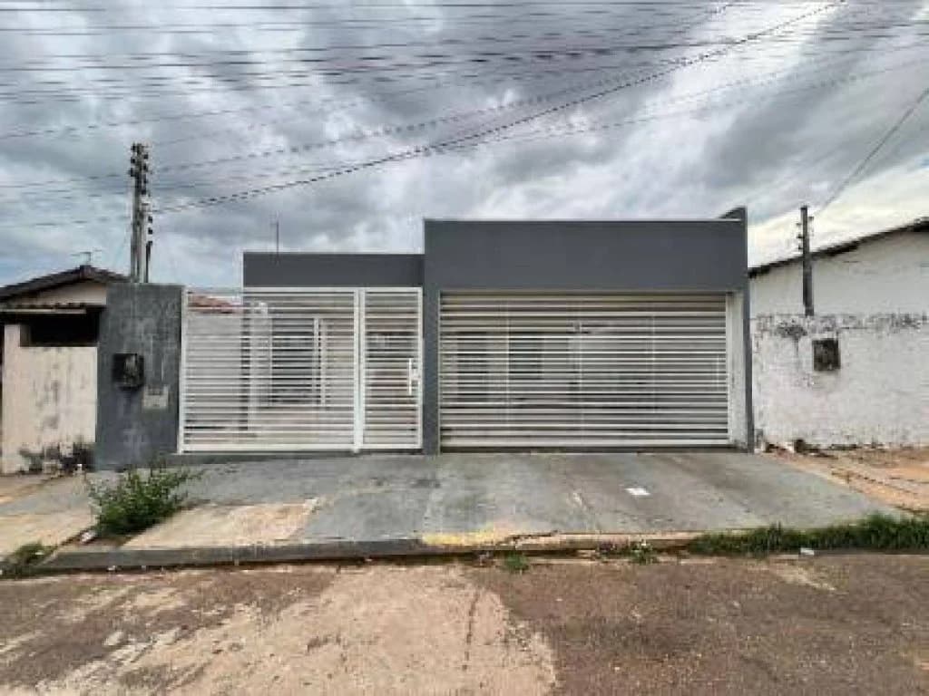 Foto 8 de 12: Casa em leilão em Rondonópolis - MT, bairro Jardim Atlântico — Casa, Padrão, 2 Vaga(S) de Garagem