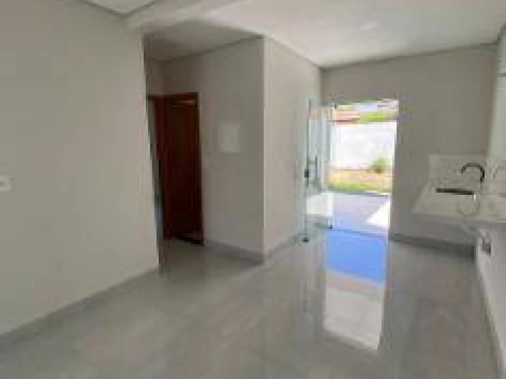 Foto 9 de 12: Casa em leilão em Rondonópolis - MT, bairro Jardim Atlântico — Casa, Padrão, 2 Vaga(S) de Garagem