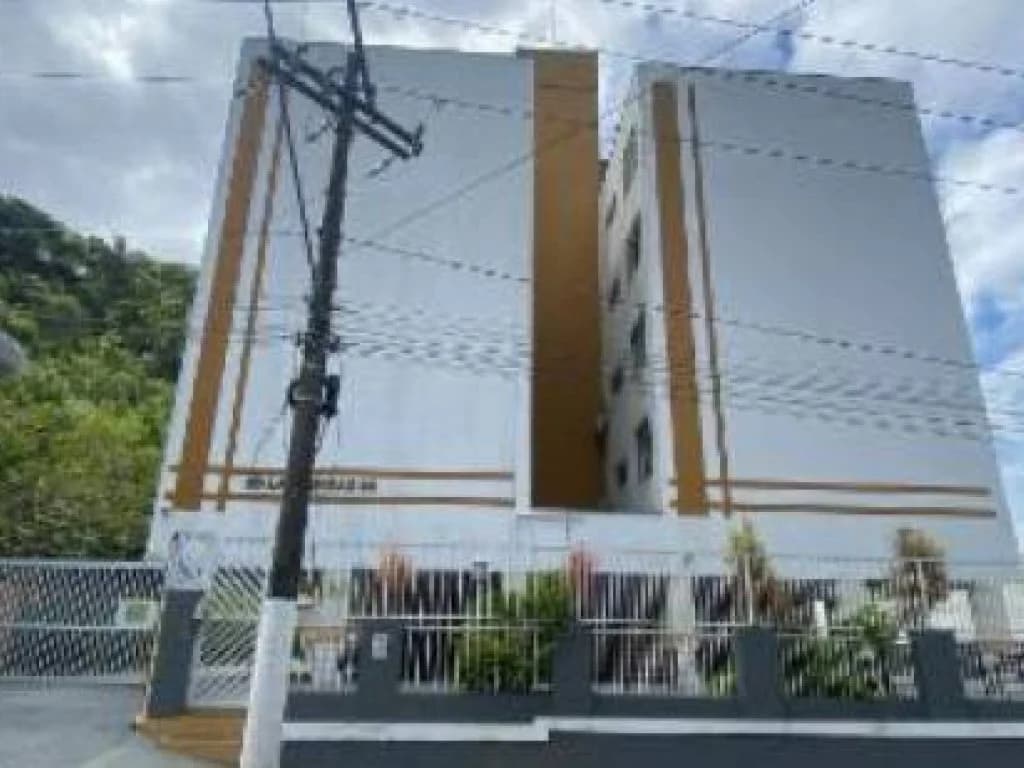 Foto 1 de 9: Apartamento em leilão em Guarujá - SP, bairro Enseada — Apartamento, Padrão, 1 Vaga(S) de Garagem
