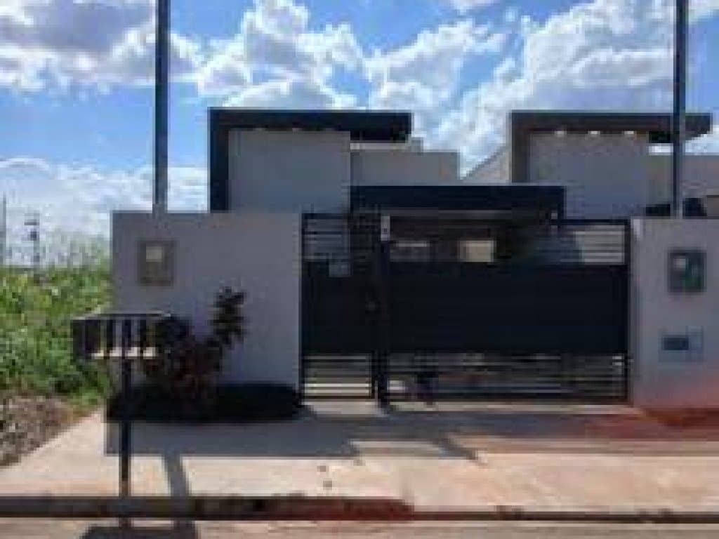 Foto 3 de 3: Casa em leilão em Chapadão Do Sul - MS, bairro Loteamento Residencial Esplanada Iii — Casa, em Condomínio, 0 Vaga(S) de Garagem