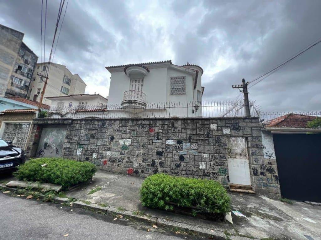 Foto 55 de 99: Casa em leilão em Rio De Janeiro - RJ, bairro Vila Isabel — Casa, Padrão, 2 Vaga(S) de Garagem