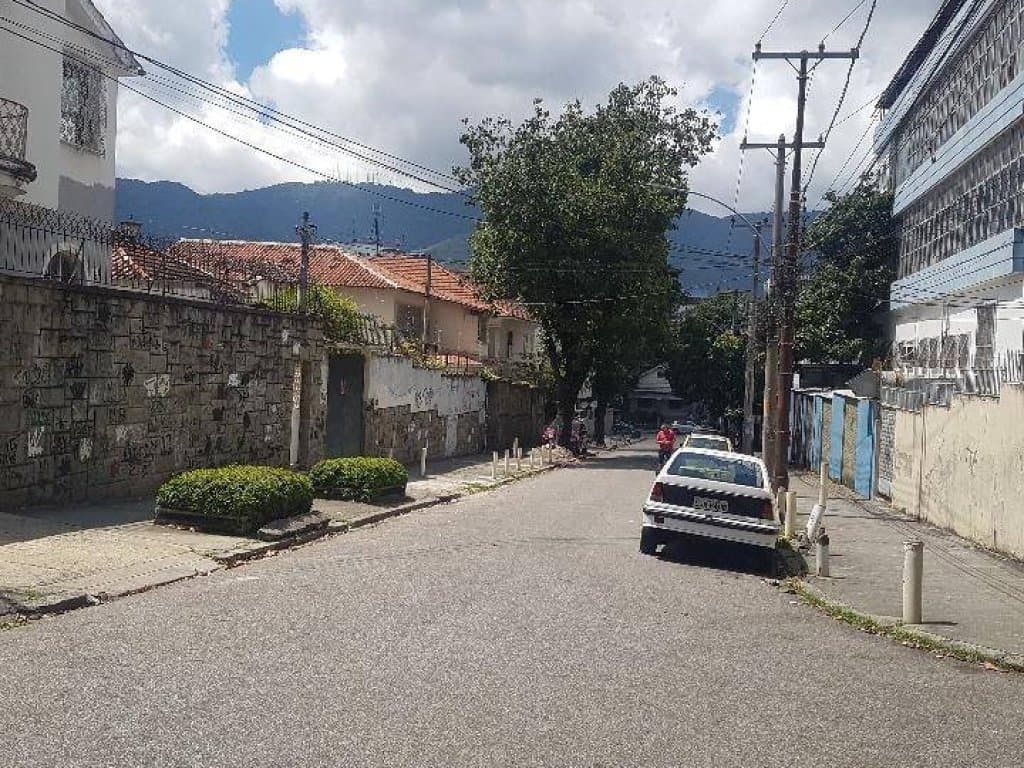 Foto 53 de 99: Casa em leilão em Rio De Janeiro - RJ, bairro Vila Isabel — Casa, Padrão, 2 Vaga(S) de Garagem