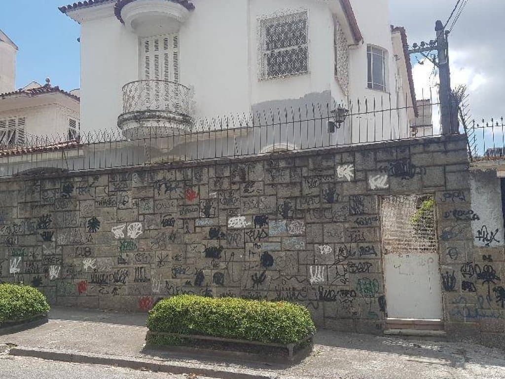 Foto 1 de 99: Casa em leilão em Rio De Janeiro - RJ, bairro Vila Isabel — Casa, Padrão, 2 Vaga(S) de Garagem