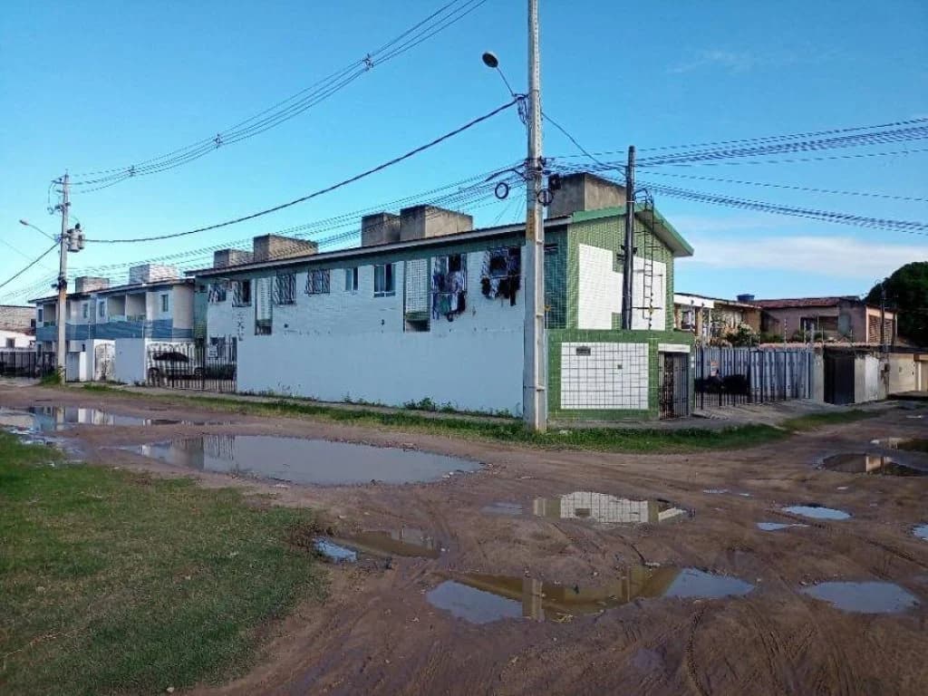 Foto 1 de 20: Casa em leilão em Olinda - PE, bairro Jardim Atlantico — Casa, em Condomínio, 1 Vaga(S) de Garagem