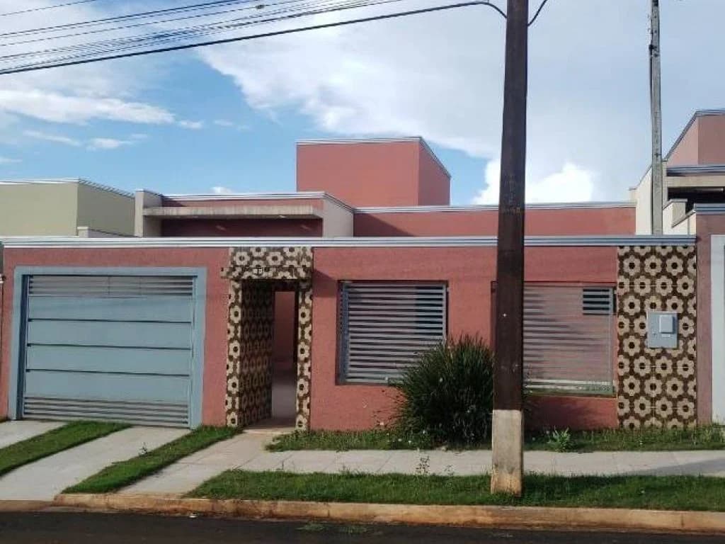 Foto 7 de 27: Casa em leilão em Ivaiporã - PR, bairro Vila Nova Pora — Casa, Padrão, 1 Vaga(S) de Garagem