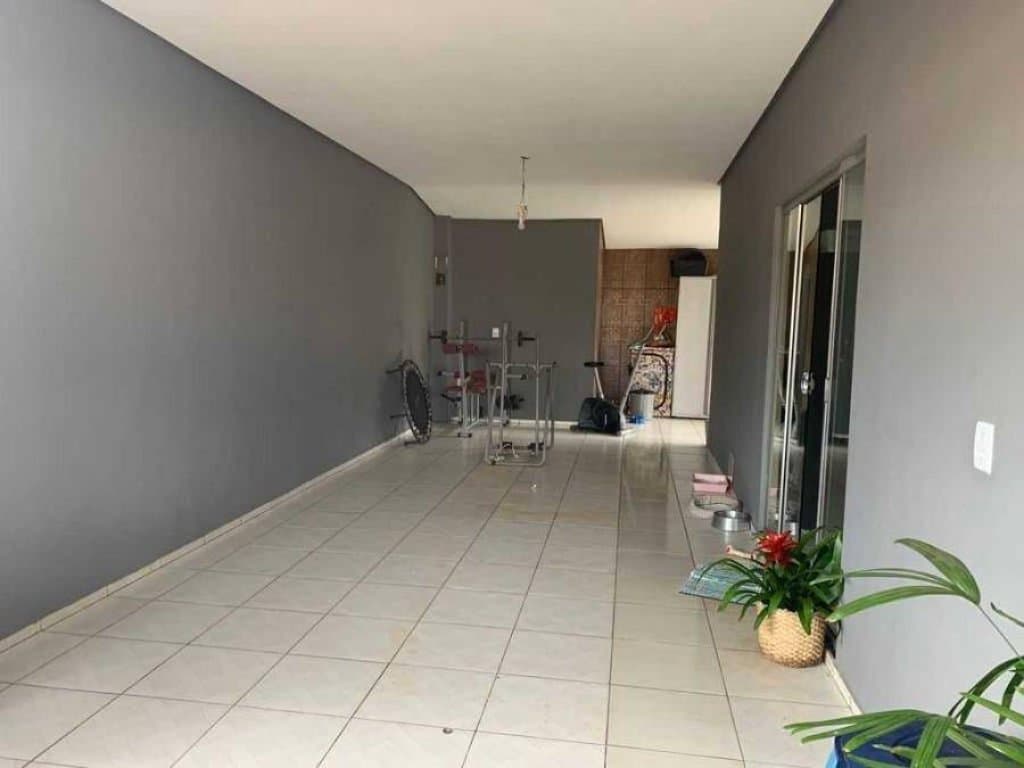 Foto 13 de 32: Casa em leilão em Canarana - MT — Casa, Padrão, 1 Vaga(S) de Garagem