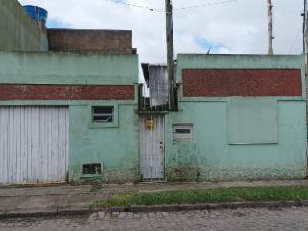 Foto 1 de 17: Casa em leilão em Rio Grande - RS, bairro Lar Gaucho — Casa, Padrão, 1 Vaga(S) de Garagem