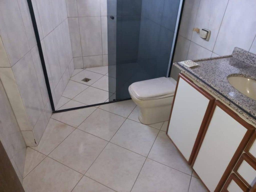 Foto 10 de 28: Casa em leilão em Rondonópolis - MT, bairro Vila Birigui — Casa, Padrão, 0 Vaga(S) de Garagem