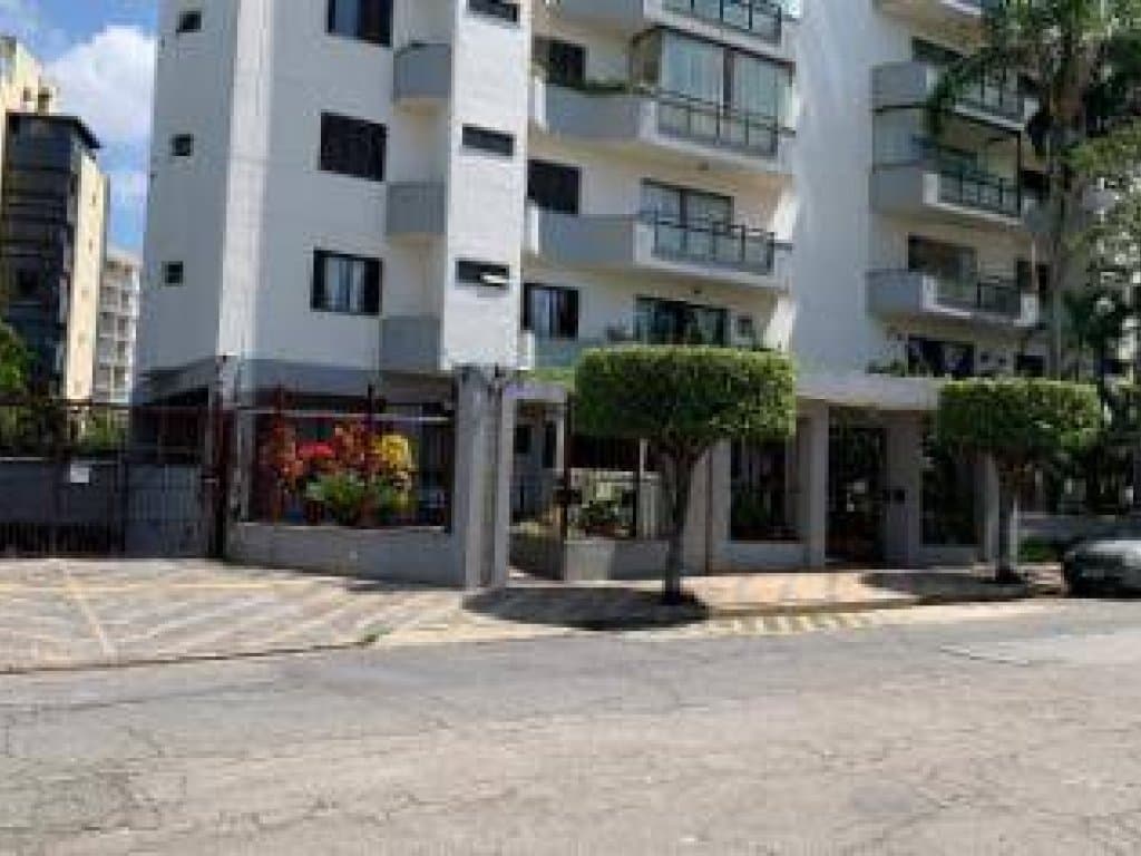 Foto 1 de 27: Apartamento em leilão em São Paulo - SP, bairro Jardim Colombo — Apartamento, Padrão, 2 Vaga(S) de Garagem