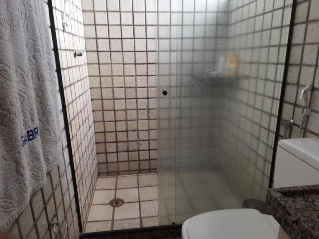 Foto 33 de 37: Apartamento em leilão em Jaboatão Dos Guararapes - PE, bairro Candeias — Apartamento, Padrão, 1 Vaga(S) de Garagem