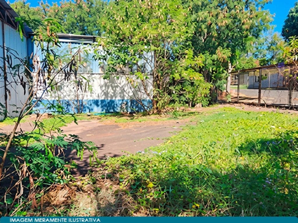Foto 4 de 10: Comercial em leilão em Catanduva - SP, bairro Distrito Industrial Antônio Zacaro — Galpão 1.815 m² em Terreno 3.000 m² - Distrito Industrial Antônio Zacaro - Catanduva - SP