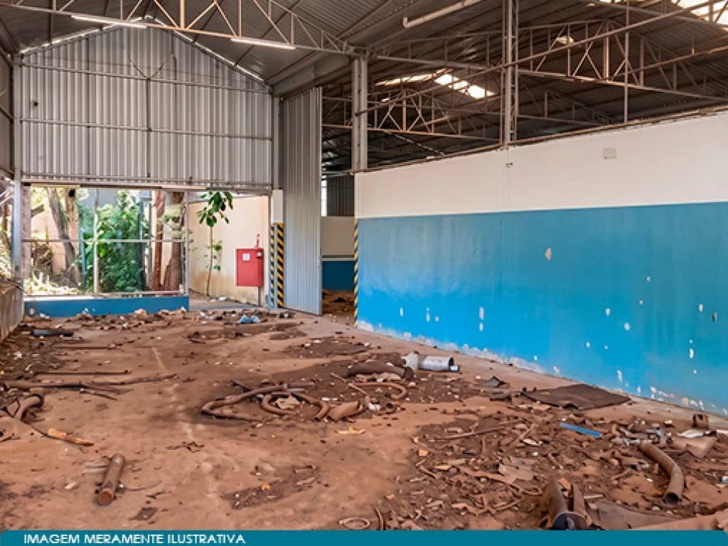Foto 6 de 10: Comercial em leilão em Catanduva - SP, bairro Distrito Industrial Antônio Zacaro — Galpão 1.815 m² em Terreno 3.000 m² - Distrito Industrial Antônio Zacaro - Catanduva - SP