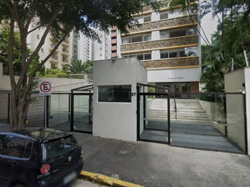 Foto 2 de 6: Apartamento em leilão em São Paulo - SP, bairro Santa Cecília — Apartamento 232 m² (próx. á Av. Pacaembu) - Santa Cecília - São Paulo - SP