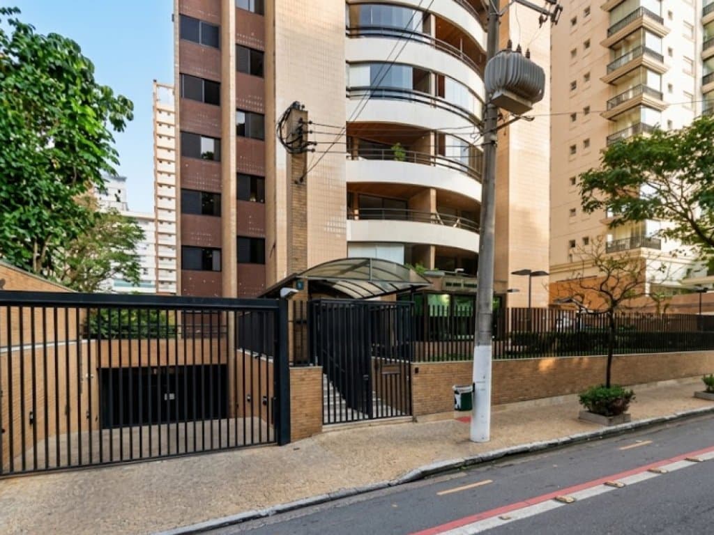Foto 2 de 4: Apartamento em leilão em São Paulo - SP, bairro Perdizes — Apartamento 112 m² (Vaga Dupla) - Perdizes - São Paulo - SP