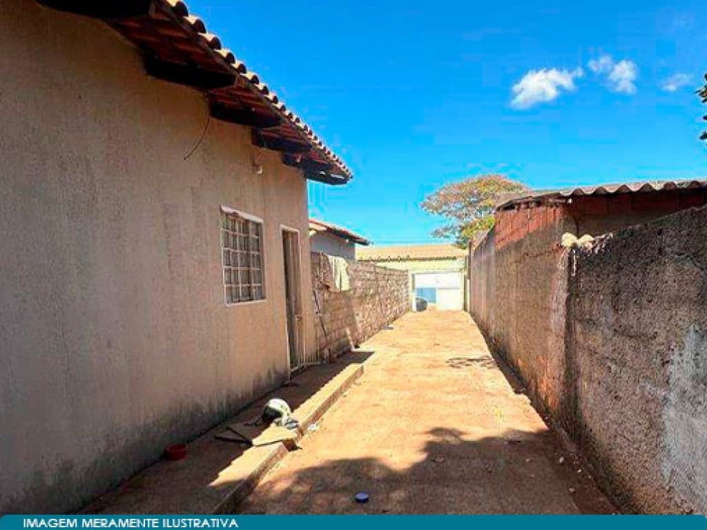 Foto 3 de 7: Terreno em leilão em Planaltina - GO, bairro Setor Aeroporto — Casas em Terreno de 378 m² - Setor Aeroporto - Planaltina - GO