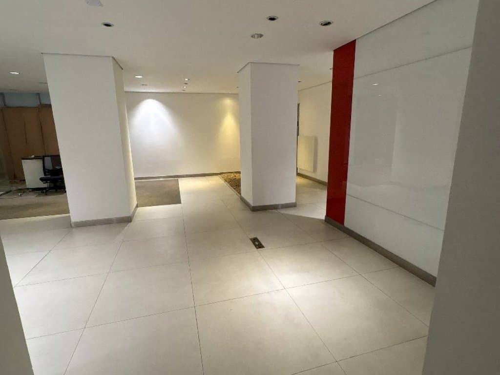 Foto 9 de 23: Comercial em leilão em Rio De Janeiro - RJ, bairro Centro — Ex-Agência 1.155 m² - Centro - Rio de Janeiro - RJ