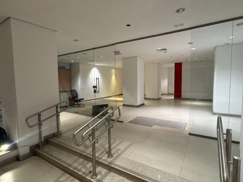 Foto 6 de 23: Comercial em leilão em Rio De Janeiro - RJ, bairro Centro — Ex-Agência 1.155 m² - Centro - Rio de Janeiro - RJ