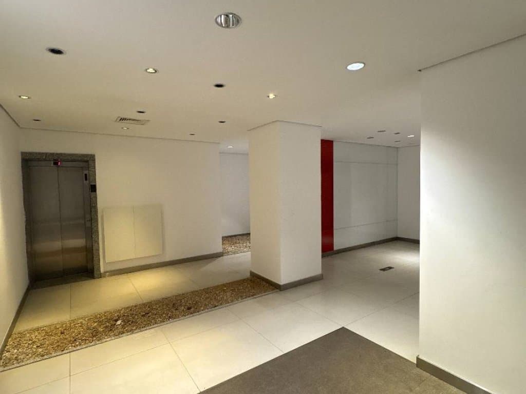 Foto 8 de 23: Comercial em leilão em Rio De Janeiro - RJ, bairro Centro — Ex-Agência 1.155 m² - Centro - Rio de Janeiro - RJ