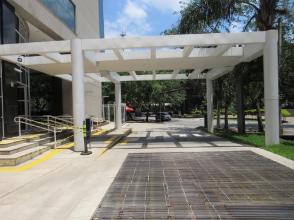 Foto 6 de 14: Comercial em leilão em São Paulo - SP, bairro Morumbi — Sala Comercial 160 m² (Estação de Trem Granja Julieta) - Chácara Santo Antônio  - São Paulo - SP