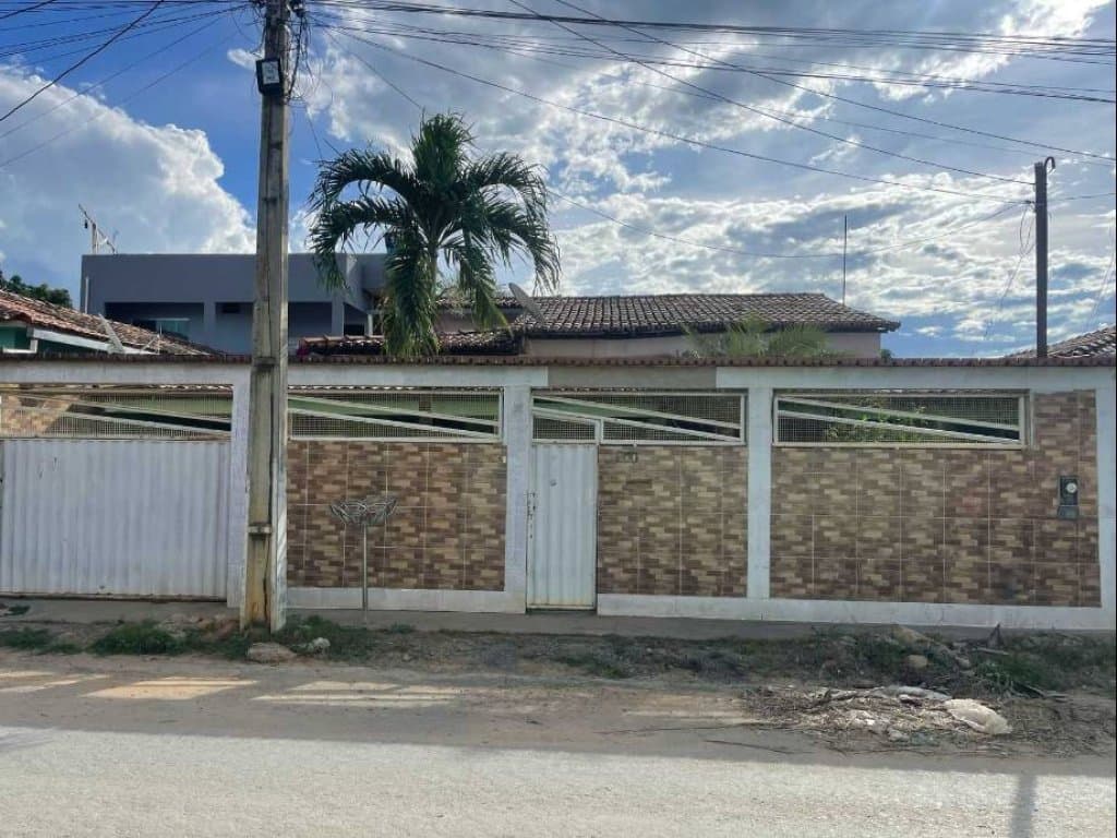 Foto 3 de 3: Casa em leilão em Santa Maria Da Vitória - BA, bairro Parque de Exposicao — Casa 187 m² - Parque de Exposição - Santa Maria da Vitória - BA