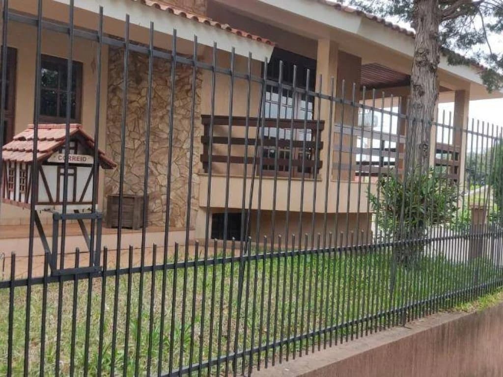 Foto 16 de 18: Casa em leilão em Santa Rosa - RS, bairro São Francisco — Casa 275 m² - São Francisco - Santa Rosa - RS