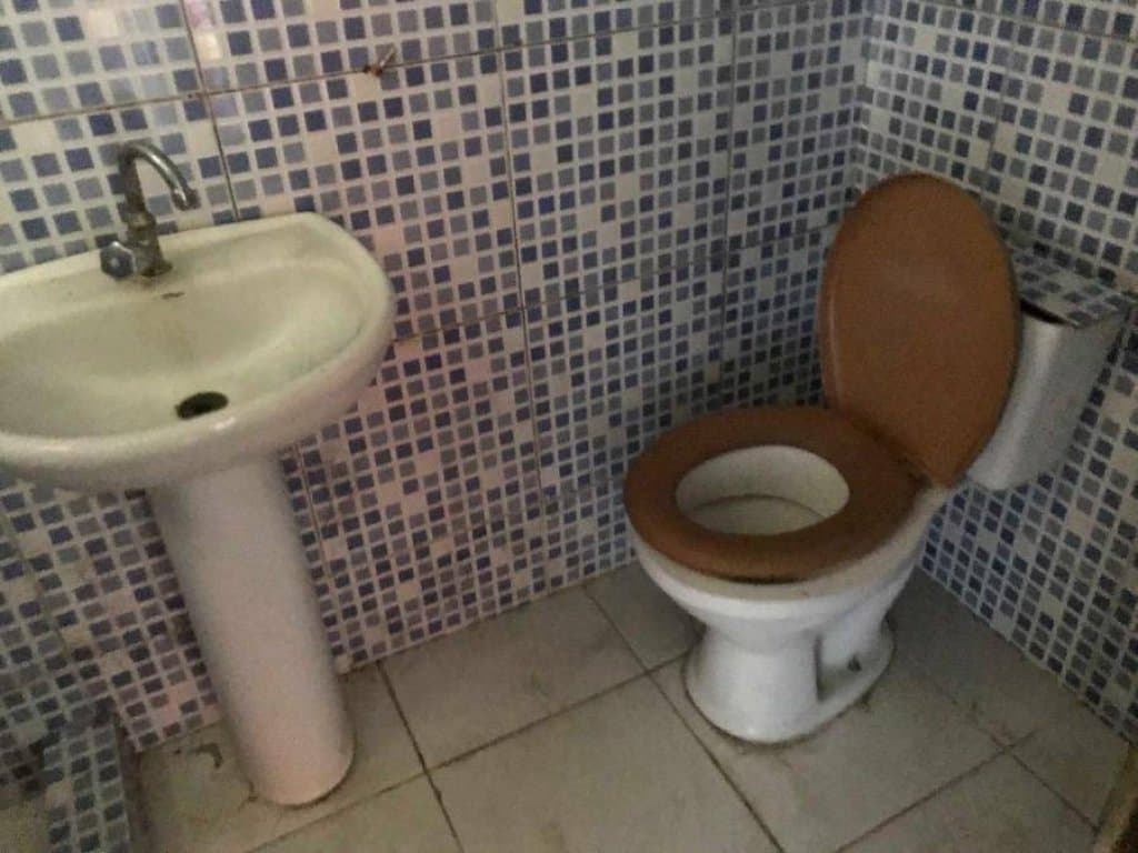 Foto 8 de 33: Casa em leilão em São Gonçalo - RJ, bairro Rio do Ouro — Casa 171 m² - Rio do Ouro - São Gonçalo - RJ