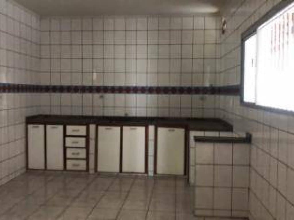 Foto 17 de 20: Casa em leilão em Campo Grande - MS, bairro Vila Taveirópolis — Casa 223 m² - Vila Taveirópolis - Campo Grande - MS