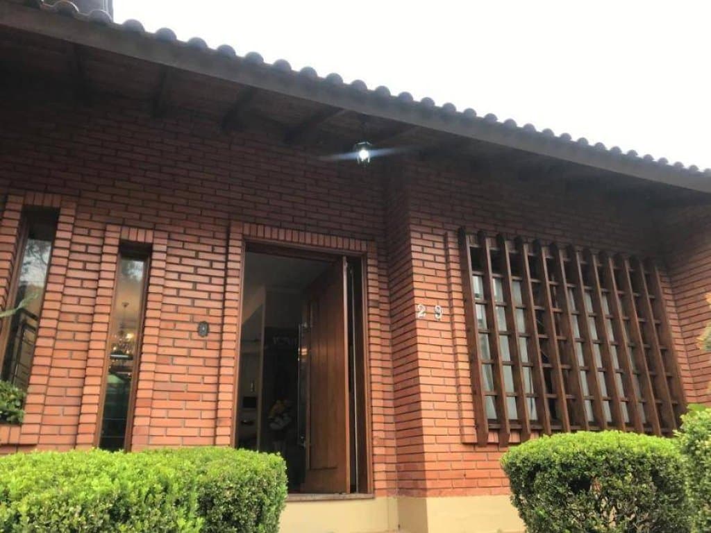 Foto 3 de 21: Casa em leilão em Canoas - RS, bairro Igara — Casa 236 m² - Igara - Canoas - RS