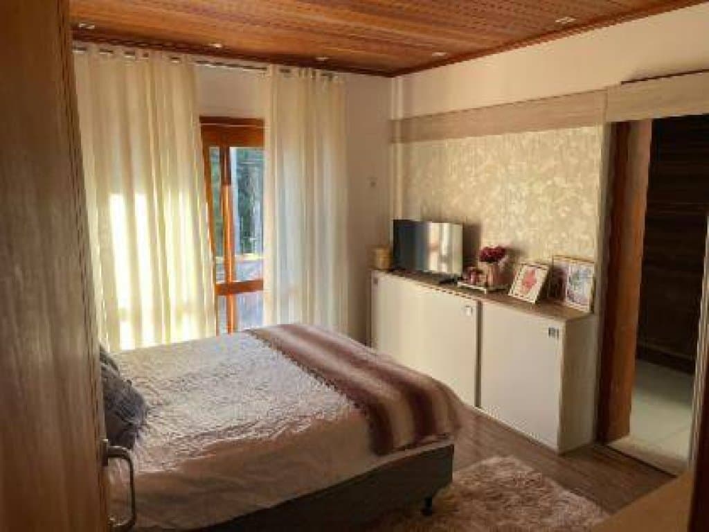 Foto 17 de 21: Casa em leilão em Canoas - RS, bairro Igara — Casa 236 m² - Igara - Canoas - RS