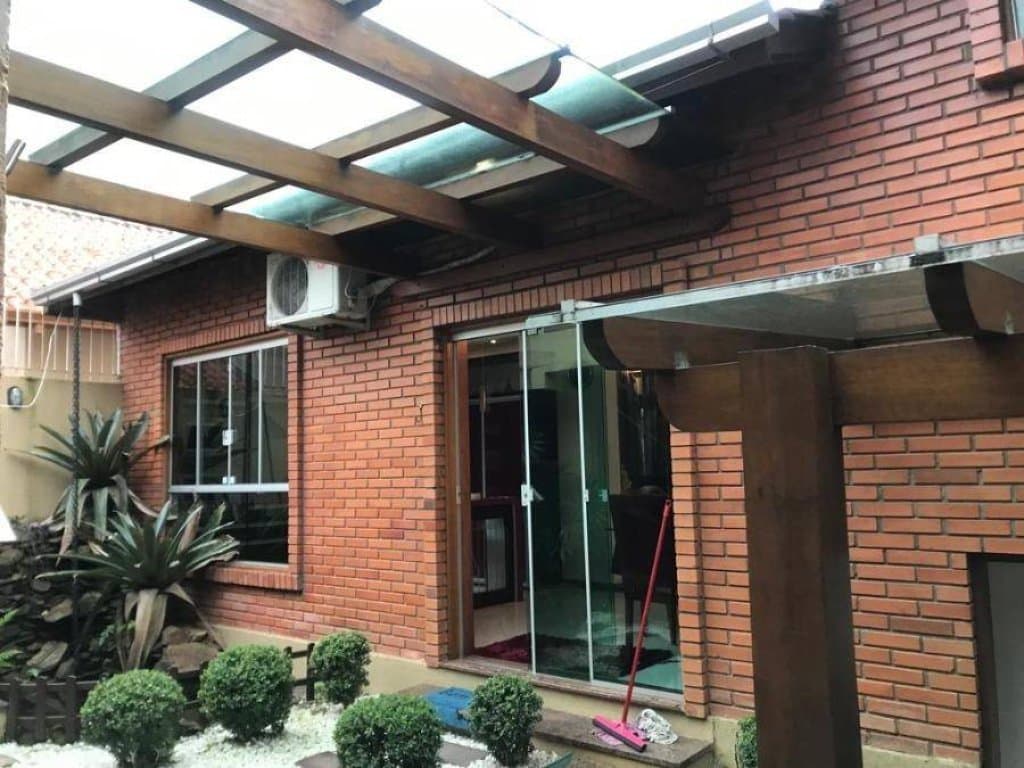 Foto 6 de 21: Casa em leilão em Canoas - RS, bairro Igara — Casa 236 m² - Igara - Canoas - RS