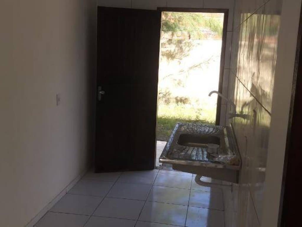 Foto 11 de 15: Apartamento em leilão em Horizonte - CE, bairro Mal Cozinhado — Casa em Condomínio 78 m² (01 vaga) - Mal Cozinhado - Horizonte - CE