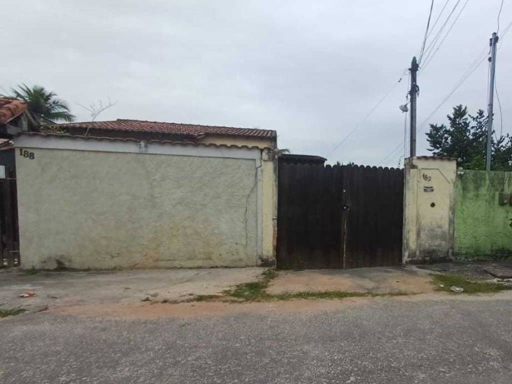 Foto 9 de 17: Casa em leilão em Magé - RJ, bairro Praia do Imperador — Casa 99 m² - Praia do Imperador - Magé - RJ