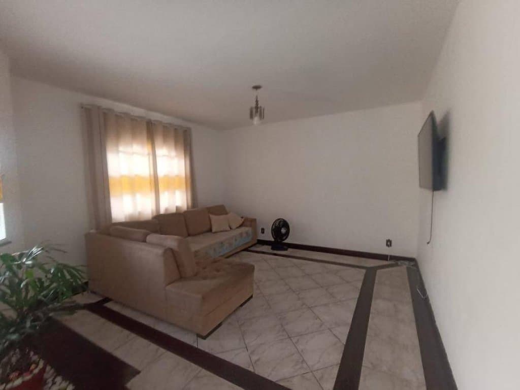 Foto 11 de 28: Casa em leilão em Itaboraí - RJ, bairro Outeiro das Pedras — Casa 257 m² - Outeiro das Pedras - Itaboraí - RJ