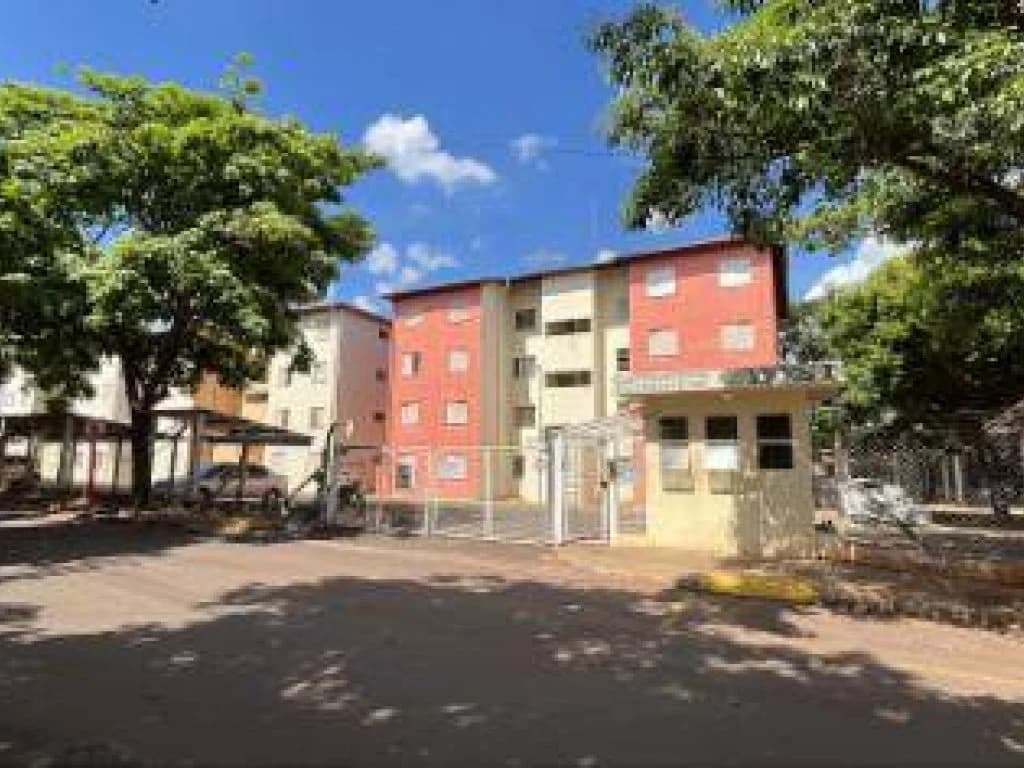 Foto 1 de 8: Apartamento em leilão em Araraquara - SP, bairro Vila Santa Maria — Apartamento 46 m² (01 vaga) - Vila Santa Maria - Araraquara - SP