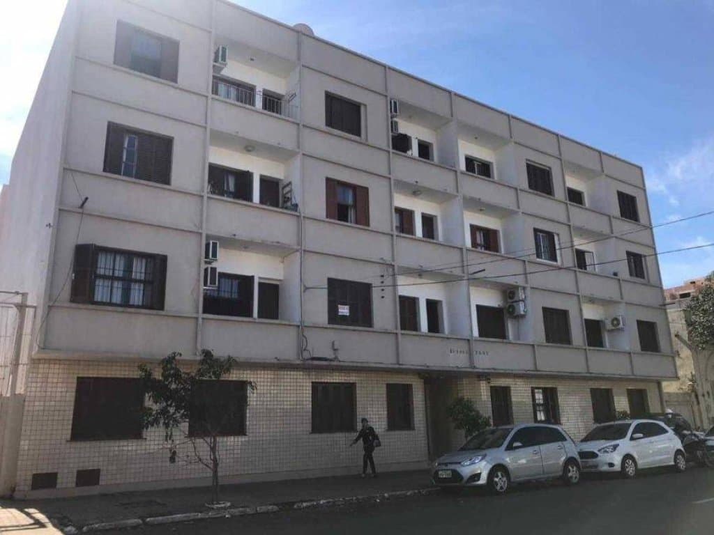 Foto 2 de 37: Apartamento em leilão em Uruguaiana - RS, bairro Centro — Apartamento 84 m² - Centro - Uruguaiana - RS