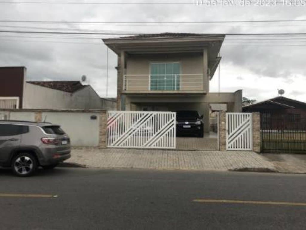 Foto 3 de 3: Casa em leilão em Garuva - SC, bairro Centro — Casa 206 m² - Centro - Garuva - SC
