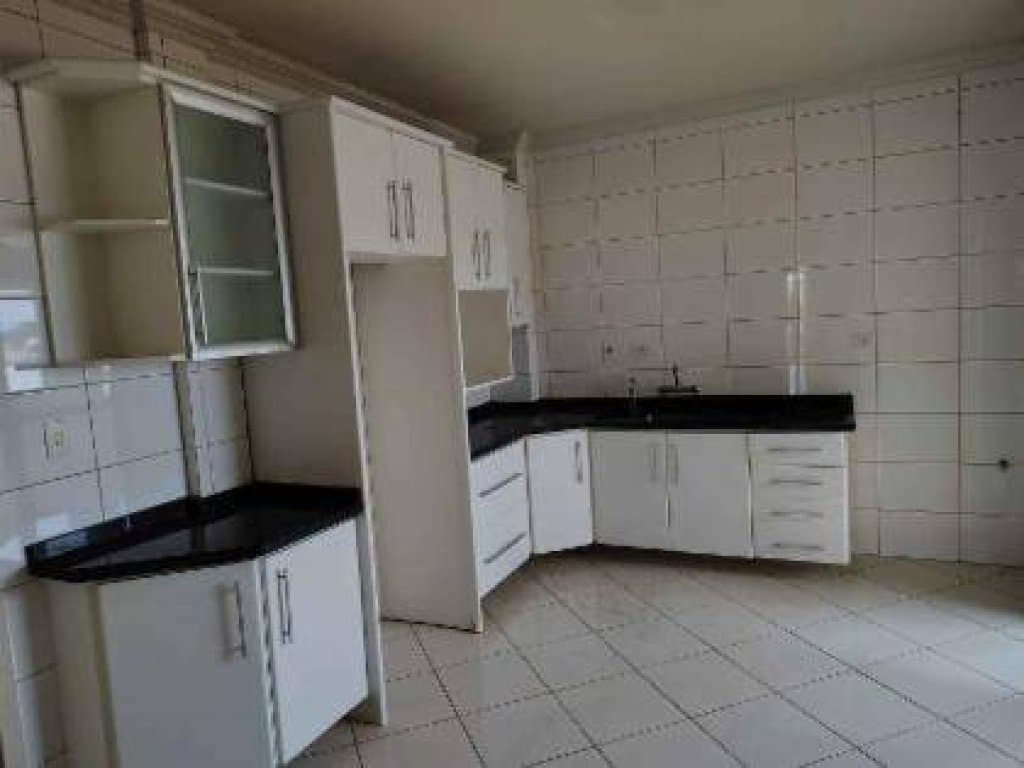 Foto 11 de 12: Apartamento em leilão em Arapongas - PR, bairro Vila Cascata — Apartamento 117 m² (Unid. 301) - Vila Cascata - Arapongas - PR
