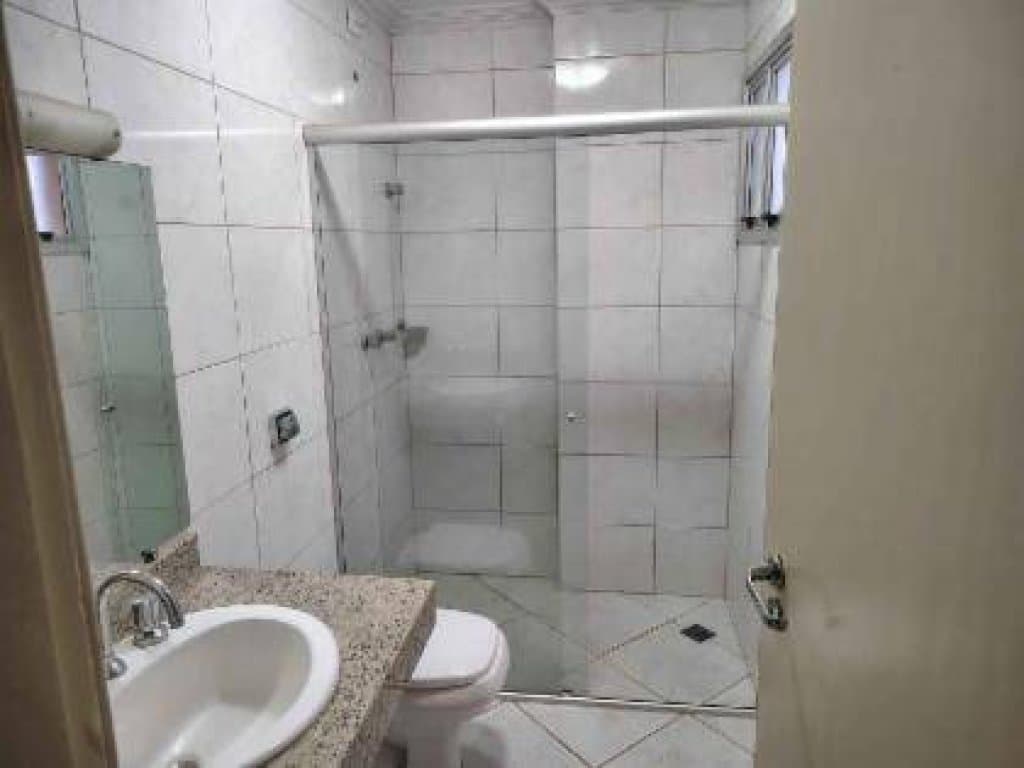 Foto 10 de 12: Apartamento em leilão em Arapongas - PR, bairro Vila Cascata — Apartamento 117 m² (Unid. 301) - Vila Cascata - Arapongas - PR