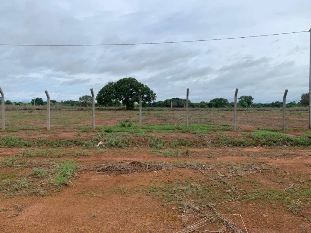 Foto 7 de 22: Terreno em leilão em Porto Nacional - TO, bairro Jardim América — Área com 3.040 m² - Jardim América - Porto Nacional - TO