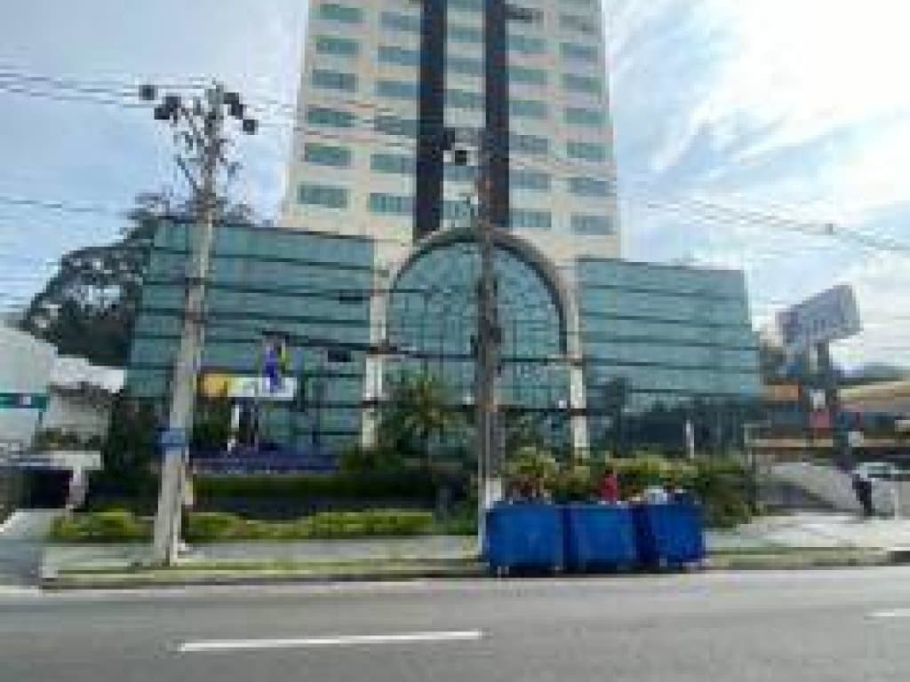 Foto 1 de 9: Comercial em leilão em Santana De Parnaíba - SP, bairro Alphaville — Sala Comercial 44 m² (01 vaga) - Alphaville - Santana de Parnaíba - SP