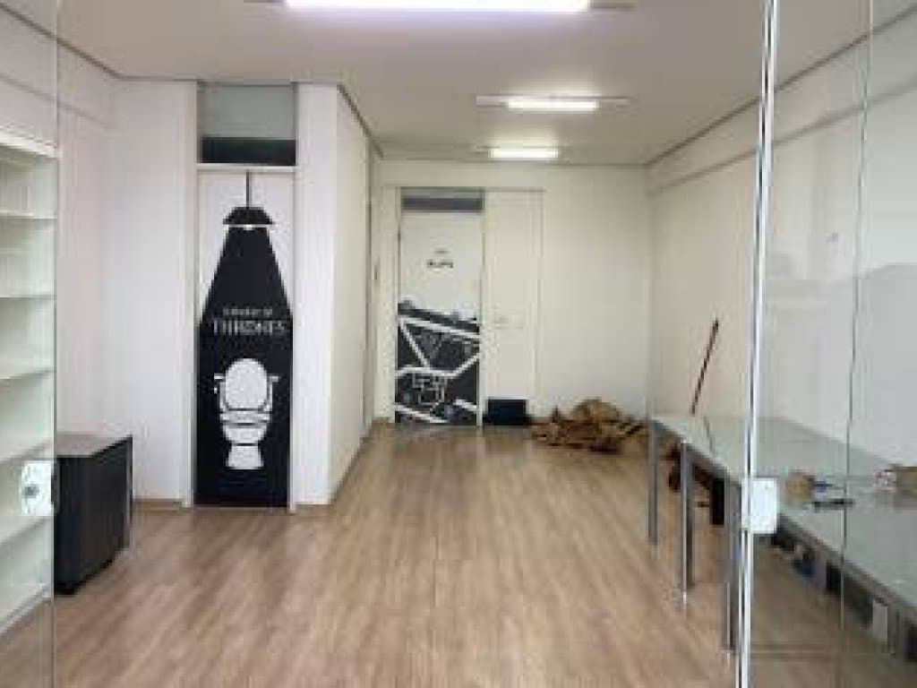 Foto 5 de 9: Comercial em leilão em Santana De Parnaíba - SP, bairro Alphaville — Sala Comercial 44 m² (01 vaga) - Alphaville - Santana de Parnaíba - SP